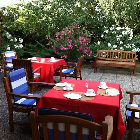 Guest house Margareta Panzio Budakeszi